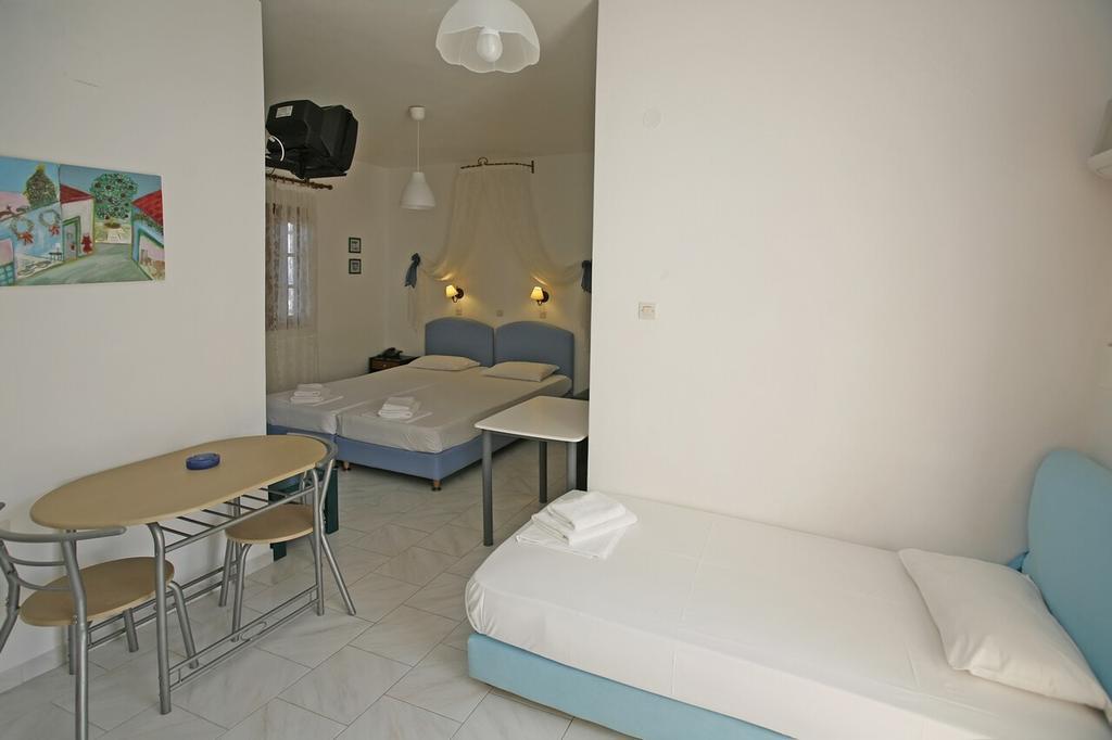 Azolimnos Bay Aparthotel Exterior photo